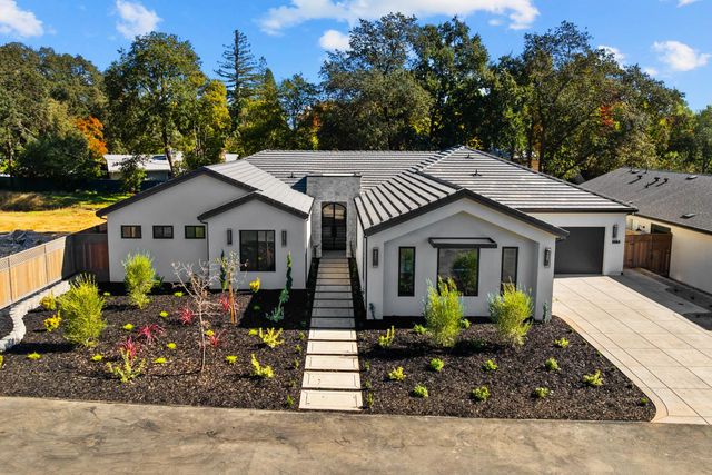 5564 Fetz Ln, Fair Oaks, CA 95628