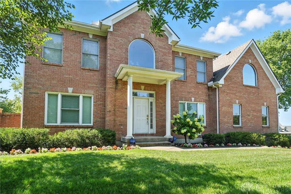 814 Valley View Point, Springboro, OH 45066