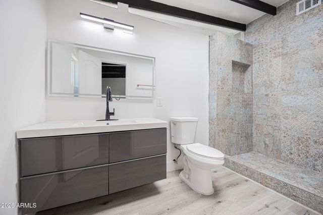 1346 E ALMERIA Road, Phoenix, AZ 85006