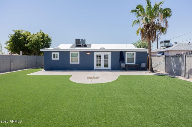 1346 E ALMERIA Road, Phoenix, AZ 85006