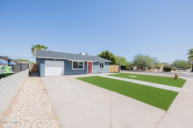 1346 E ALMERIA Road, Phoenix, AZ 85006