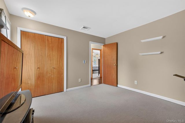 152 Robinson Lane, Wappingers Falls, NY 12590