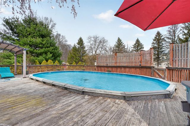 152 Robinson Lane, Wappingers Falls, NY 12590