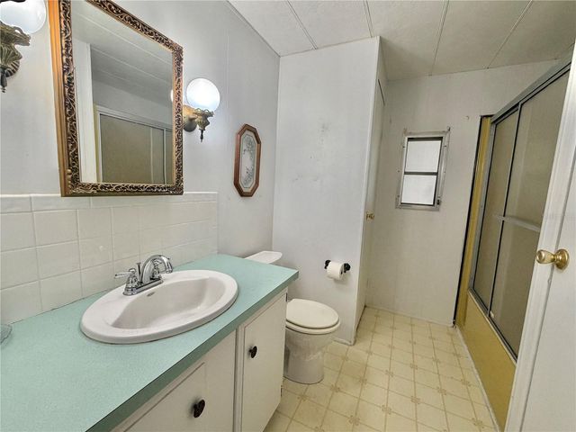 187 JACARANDA DRIVE, Leesburg, FL 34748