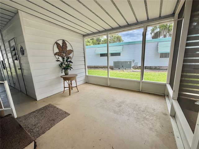 187 JACARANDA DRIVE, Leesburg, FL 34748