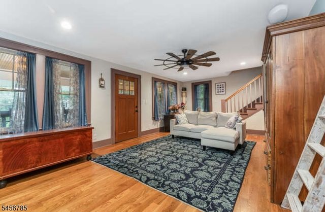 169 Leigh St, Clinton Town, NJ 08809