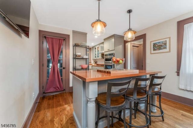 169 Leigh St, Clinton Town, NJ 08809