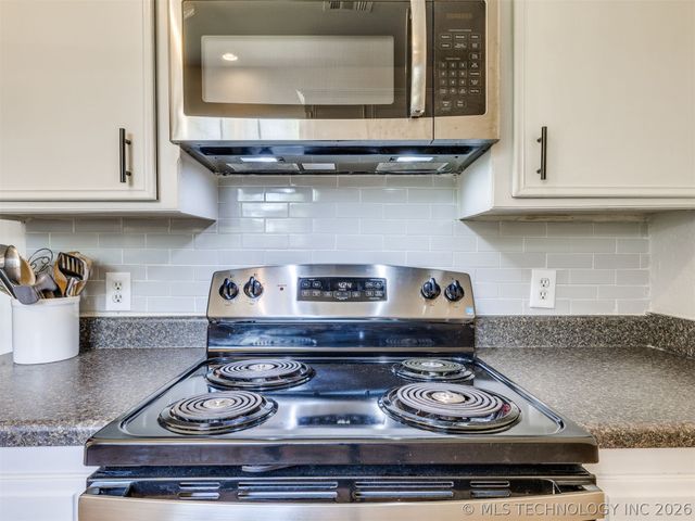 30174 E 150th Street S, Coweta, OK 74429