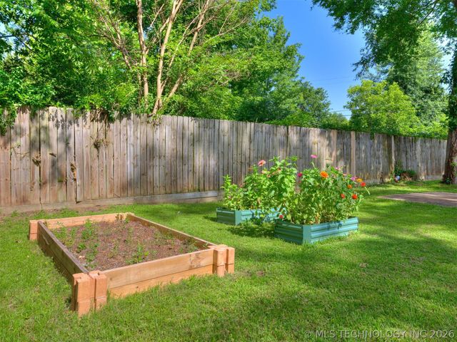 30174 E 150th Street S, Coweta, OK 74429
