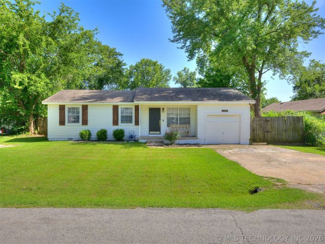 30174 E 150th Street S, Coweta, OK 74429