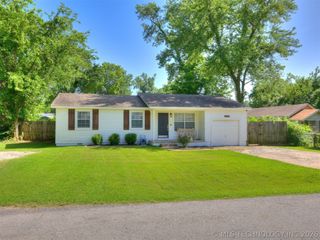 30174 E 150th Street S, Coweta, OK 74429