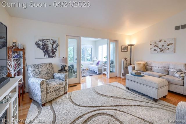 9201 Emily Drive, Davison, MI 48423