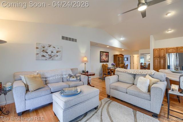 9201 Emily Drive, Davison, MI 48423