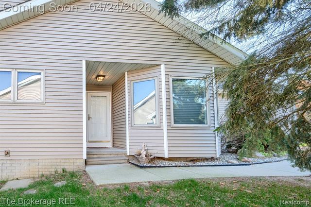 9201 Emily Drive, Davison, MI 48423