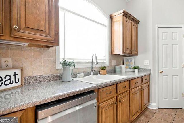 105 MacIntosh Lane, Centerville, GA 31028