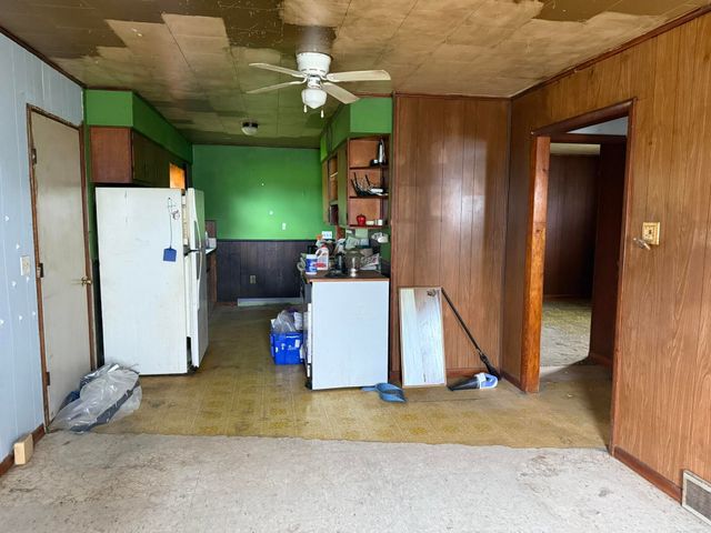 8356 E Loop Road, Hesperia, MI 49421