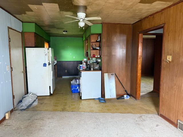 8356 E Loop Road, Hesperia, MI 49421