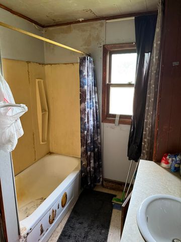 8356 E Loop Road, Hesperia, MI 49421