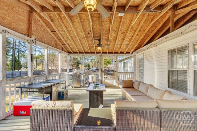 207 Southern Charm Way, Guyton, GA 31312