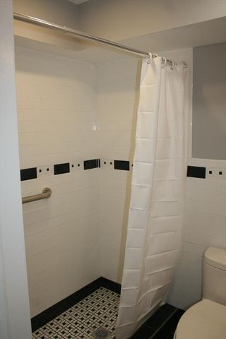 49 Brimmer St 10, Boston, MA 02108