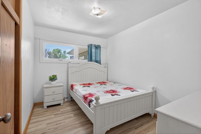 1710 E Mitchell Avenue, Waterloo, IA 50702