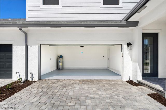 10941 PREACHERS COVE LN, Fort Myers, FL 33913
