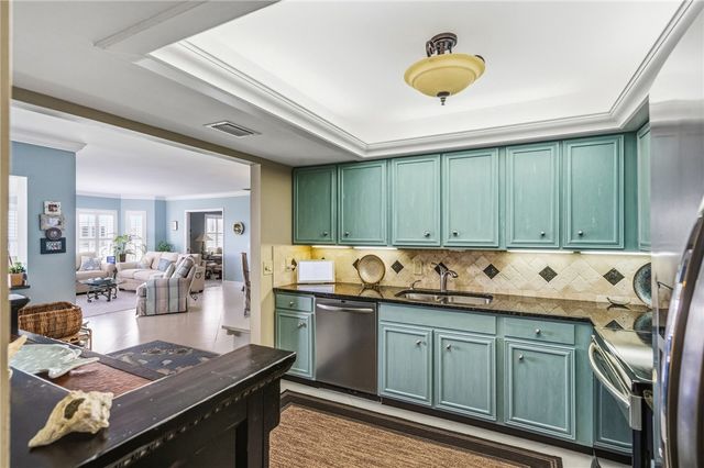 1150 Reef Road A8, Vero Beach, FL 32963