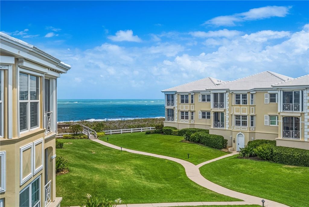 1150 Reef Road A8, Vero Beach, FL 32963