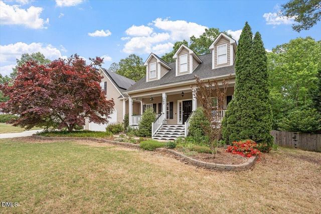 362 Contender Drive, Clayton, NC 27520