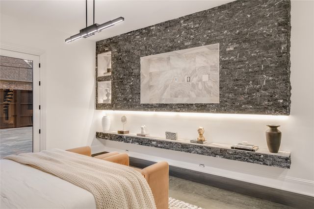 6404 Lakehurst Avenue, Dallas, TX 75230