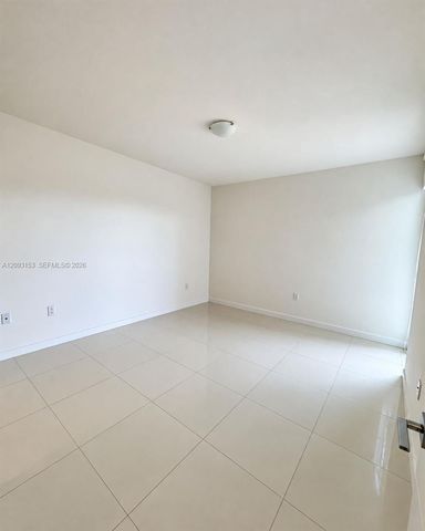 7825 NW 107th Avenue 307, Doral, FL 33178