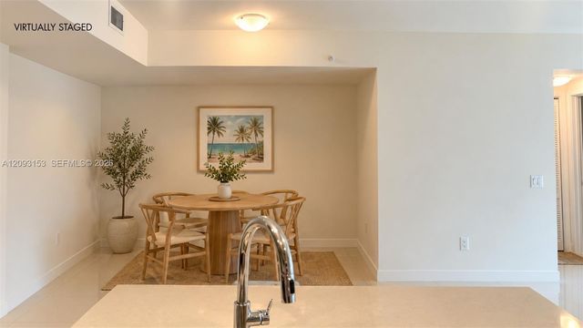 7825 NW 107th Avenue 307, Doral, FL 33178