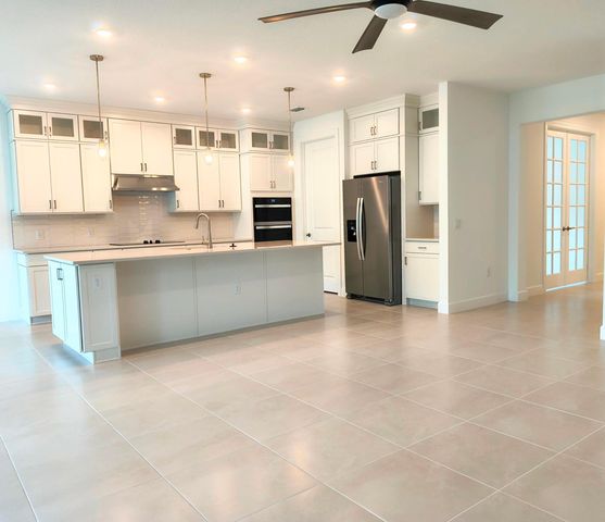 9697 Chora Tunel Way, Lake Worth, FL 33467