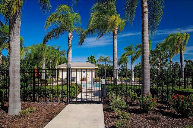 689 CHIPPER DRIVE, Sun City Center, FL 33573