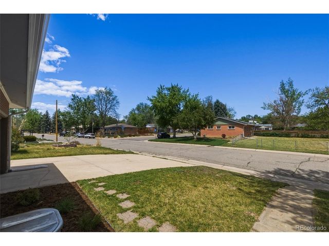6179 Iris Way, Arvada, CO 80004