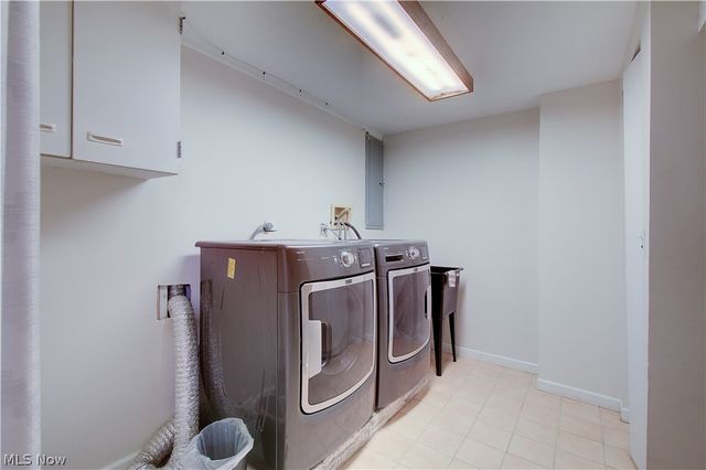 8225 Lancaster Drive, Mentor, OH 44060