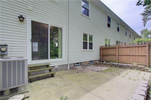 8225 Lancaster Drive, Mentor, OH 44060