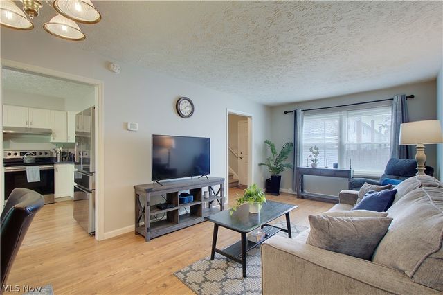 8225 Lancaster Drive, Mentor, OH 44060