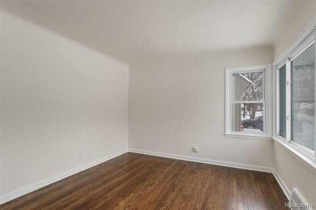 3274 Harvard Road, Royal Oak, MI 48073