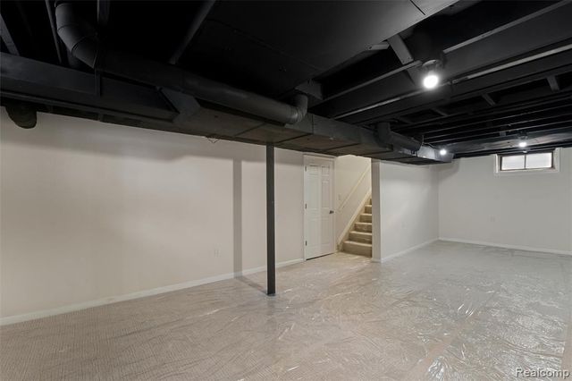 3274 Harvard Road, Royal Oak, MI 48073