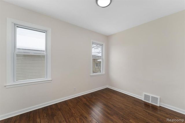 3274 Harvard Road, Royal Oak, MI 48073