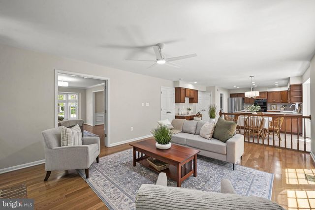 9127 SCOTT ST, Springfield, VA 22153