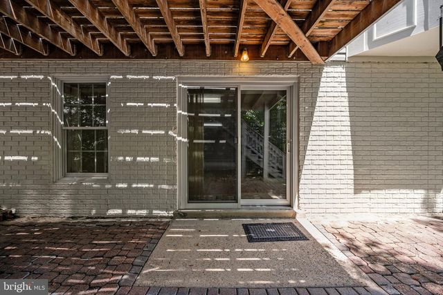 9127 SCOTT ST, Springfield, VA 22153
