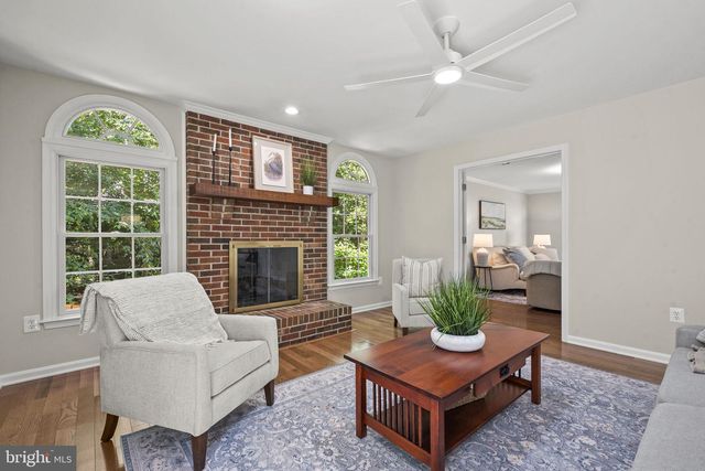 9127 SCOTT ST, Springfield, VA 22153
