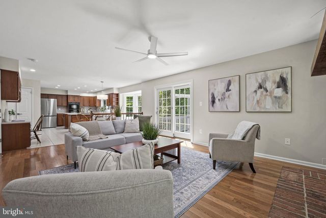 9127 SCOTT ST, Springfield, VA 22153