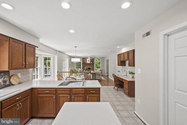 9127 SCOTT ST, Springfield, VA 22153
