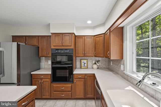 9127 SCOTT ST, Springfield, VA 22153
