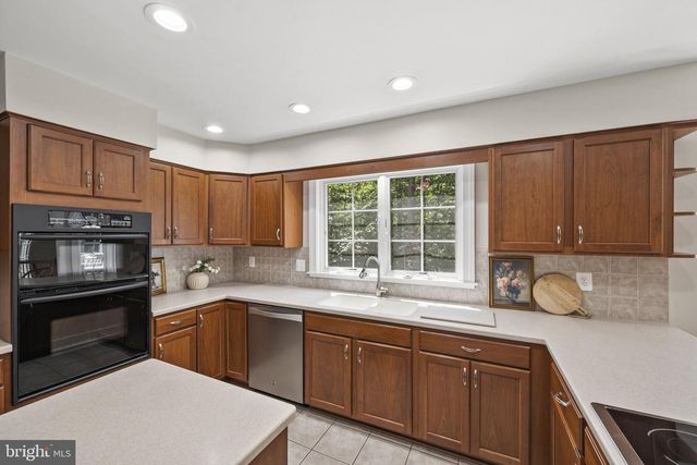 9127 SCOTT ST, Springfield, VA 22153