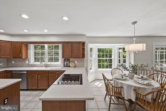 9127 SCOTT ST, Springfield, VA 22153