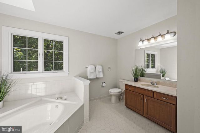 9127 SCOTT ST, Springfield, VA 22153